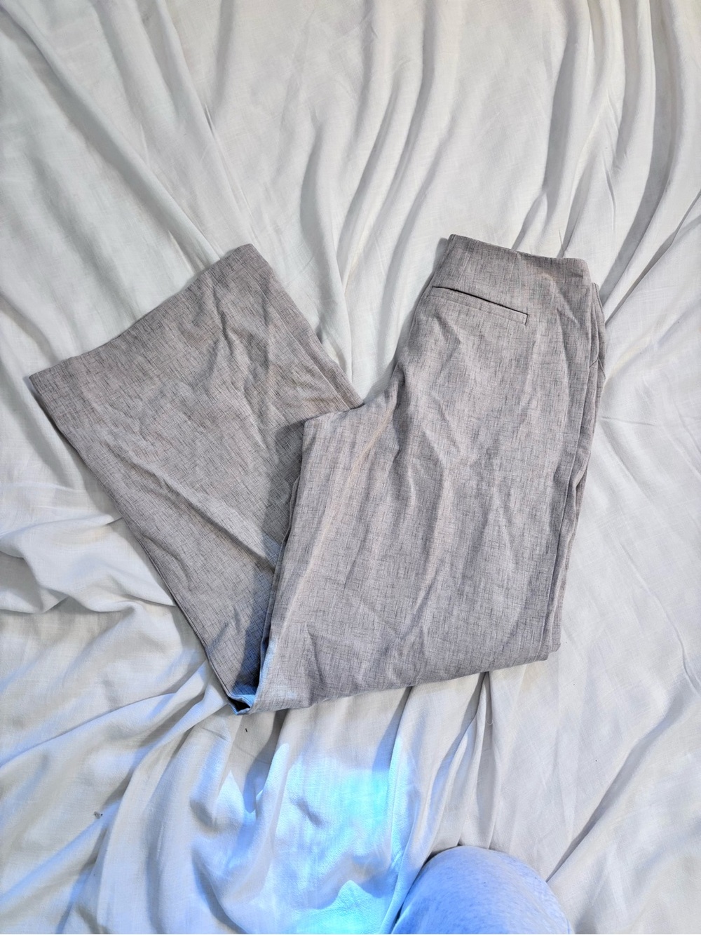 Wild Fable Woman’s Light Gray Dress Pants